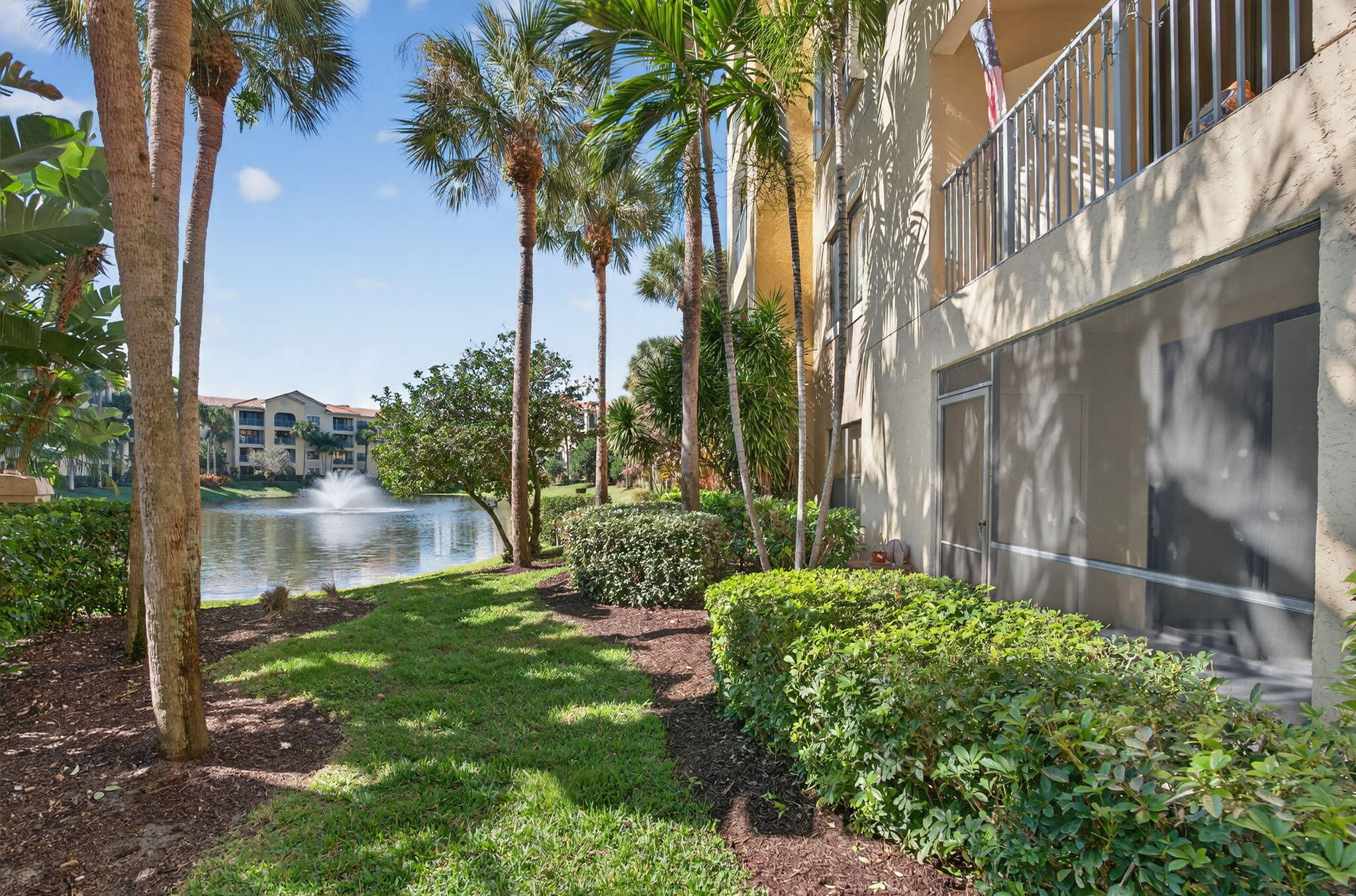 OCEAN TRACE CONDO - Residential