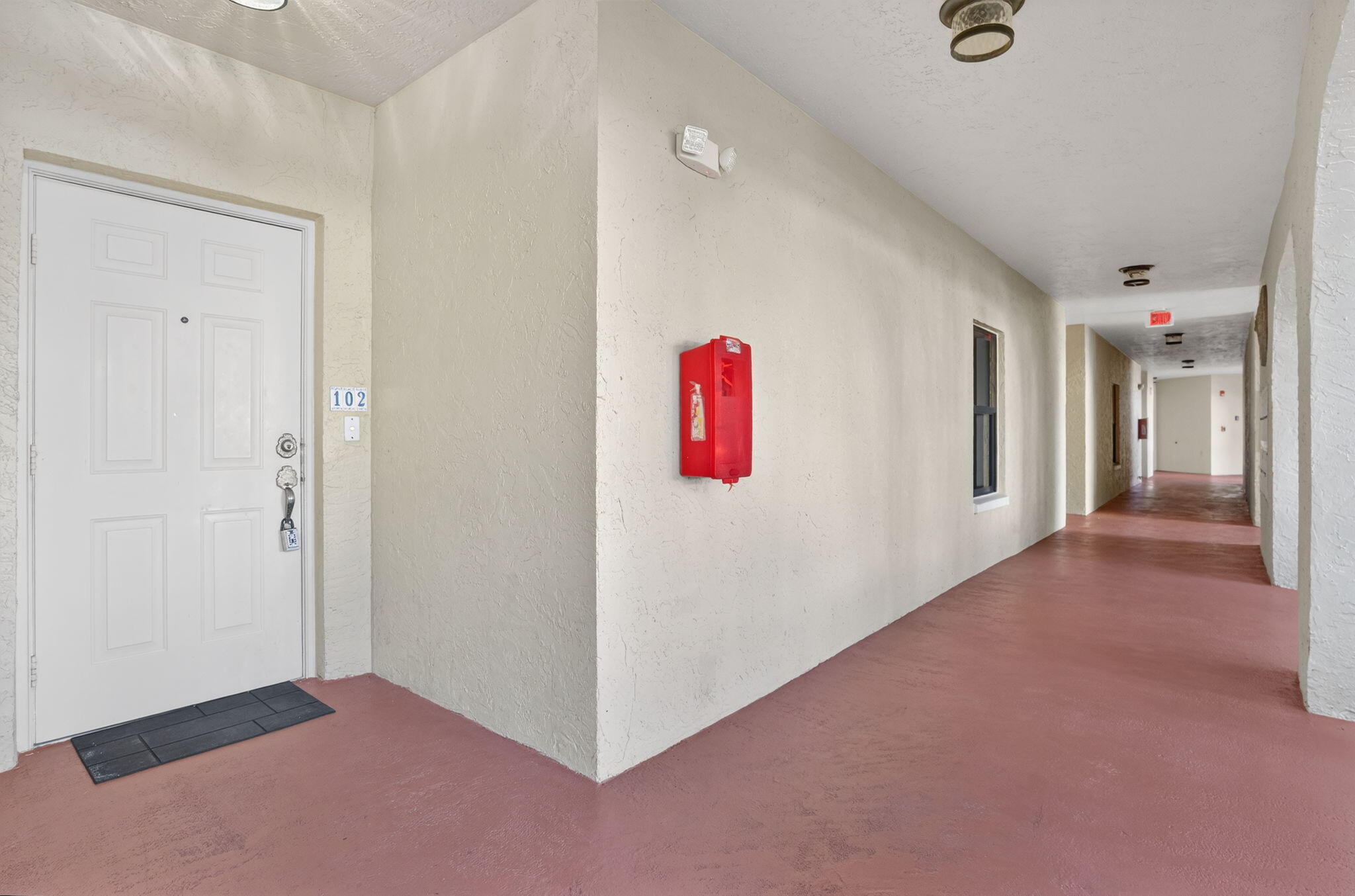 OCEAN TRACE CONDO - Residential