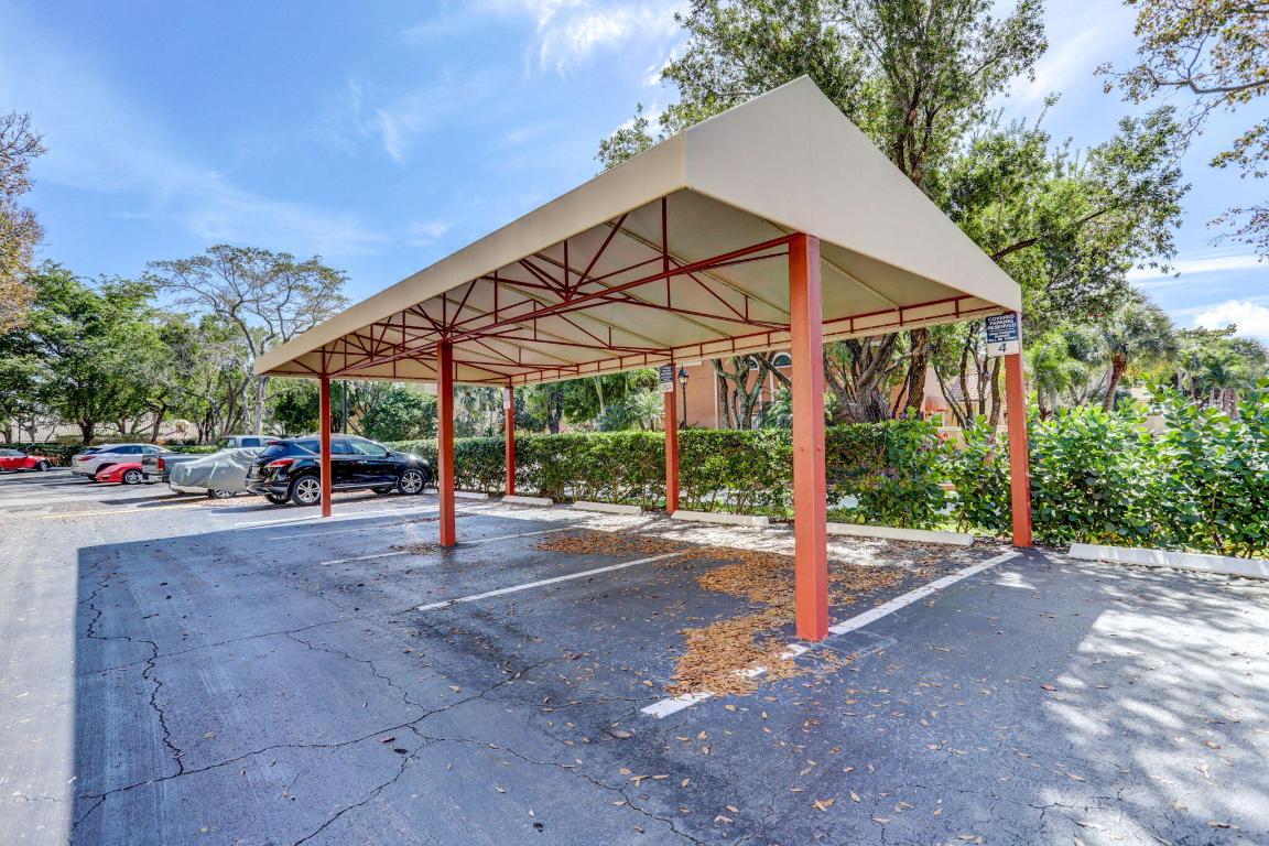 OCEAN TRACE CONDO - Residential