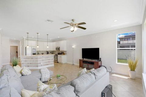 Single Family Residence in Greenacres FL 5514 Baja Terrace Ter 7.jpg