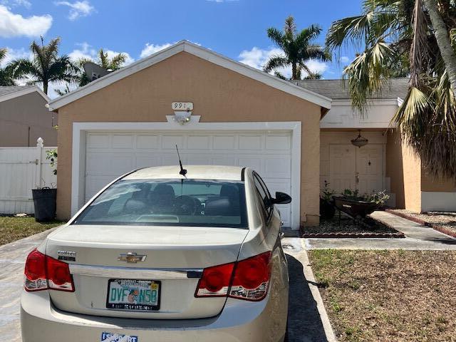 9918 Moss Pond Drive