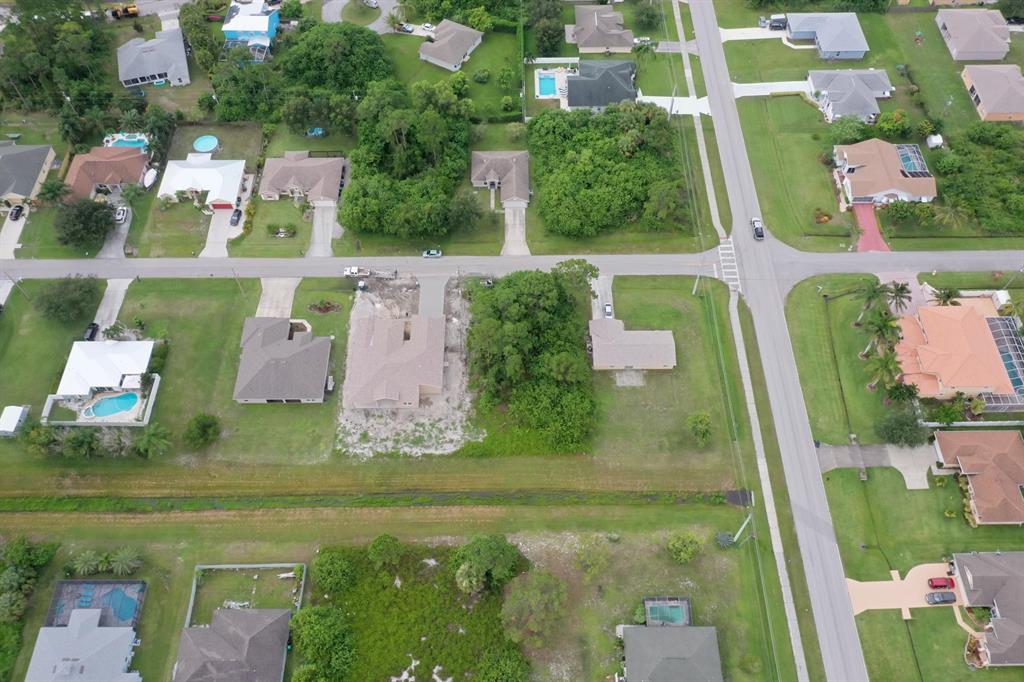 Port Saint Lucie - Land