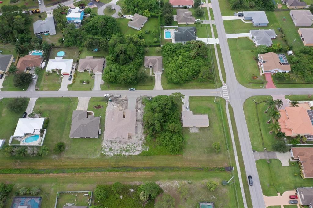 Port Saint Lucie - Land