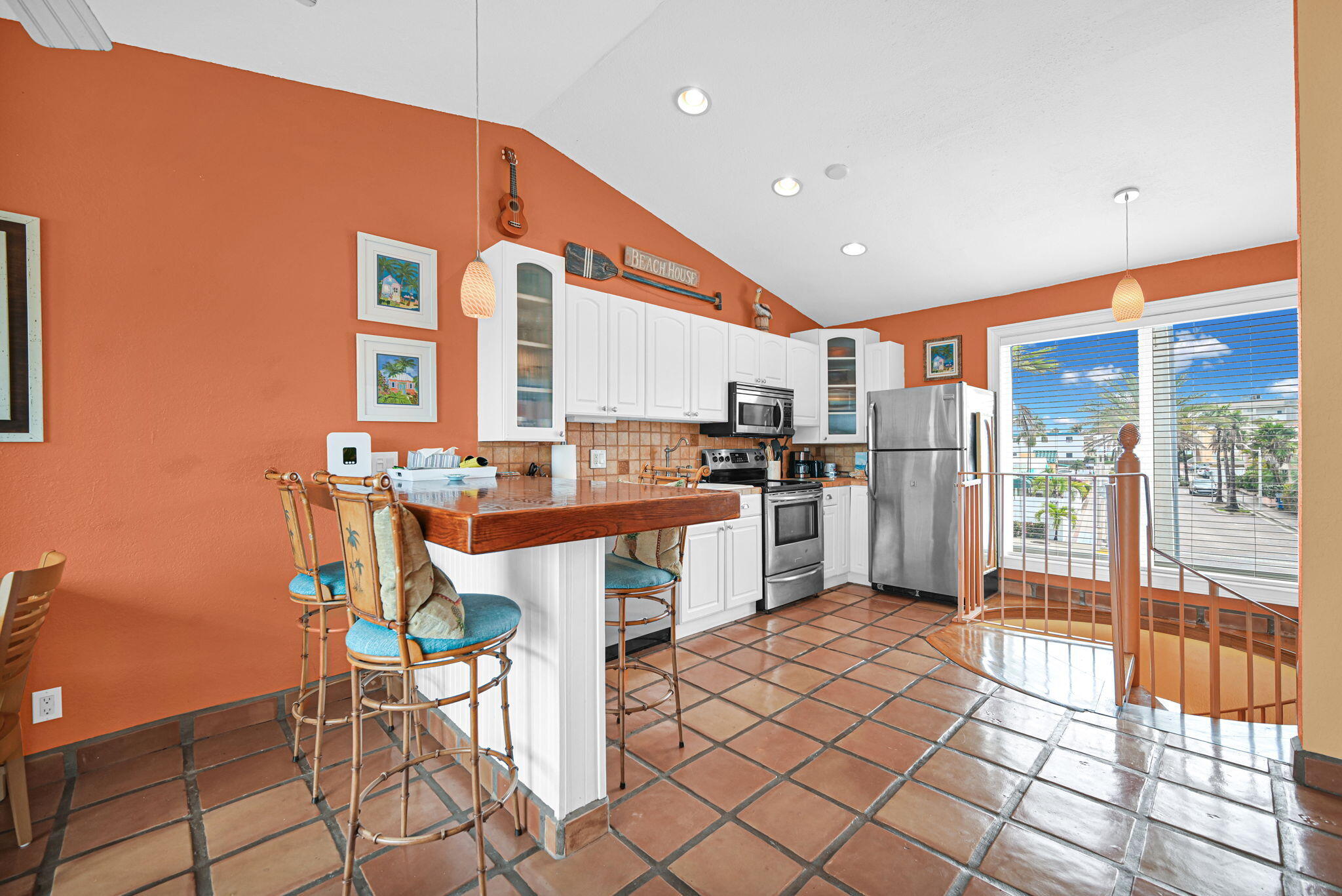 OASIS CONDOMINIUM - Residential