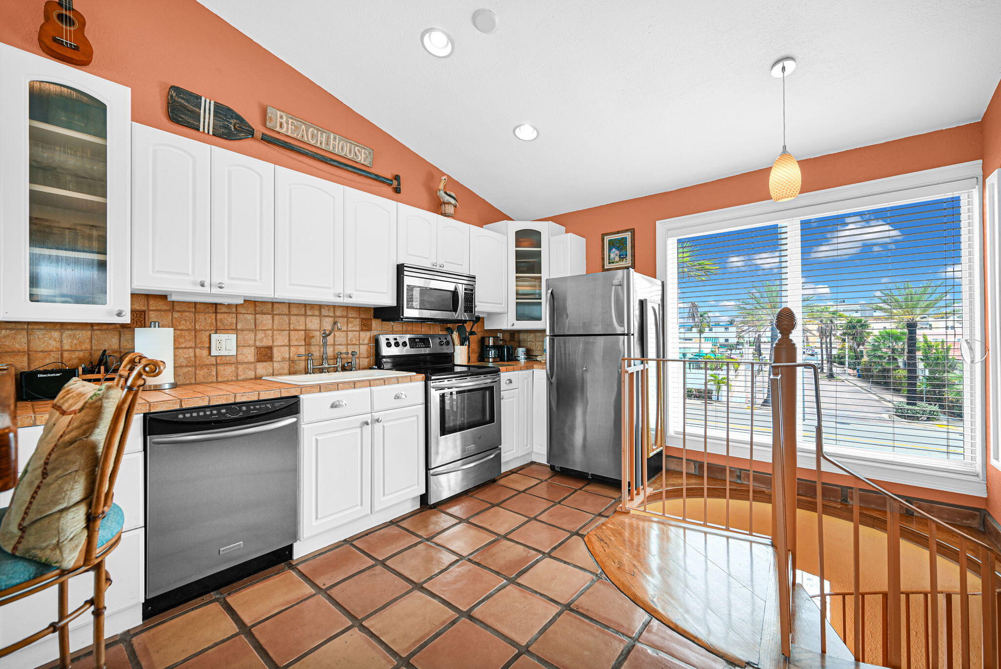 OASIS CONDOMINIUM - Residential