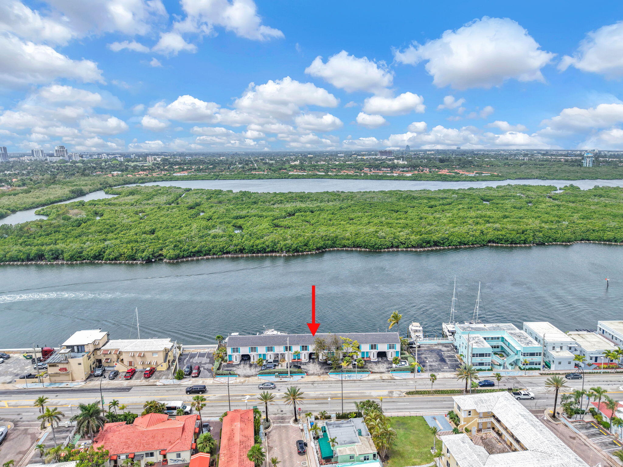 1800 N Ocean Drive 204