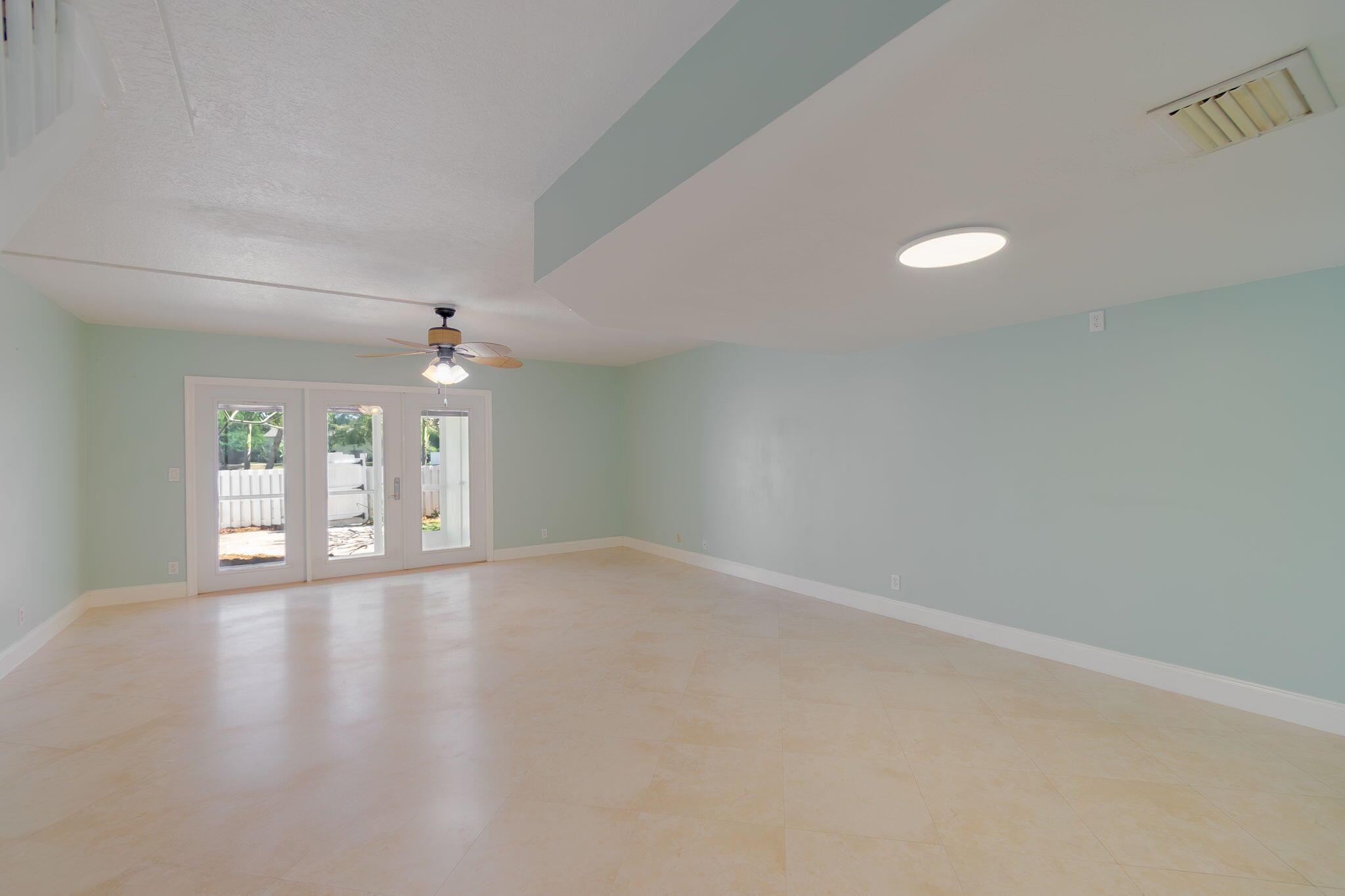 234 Foxtail Drive F