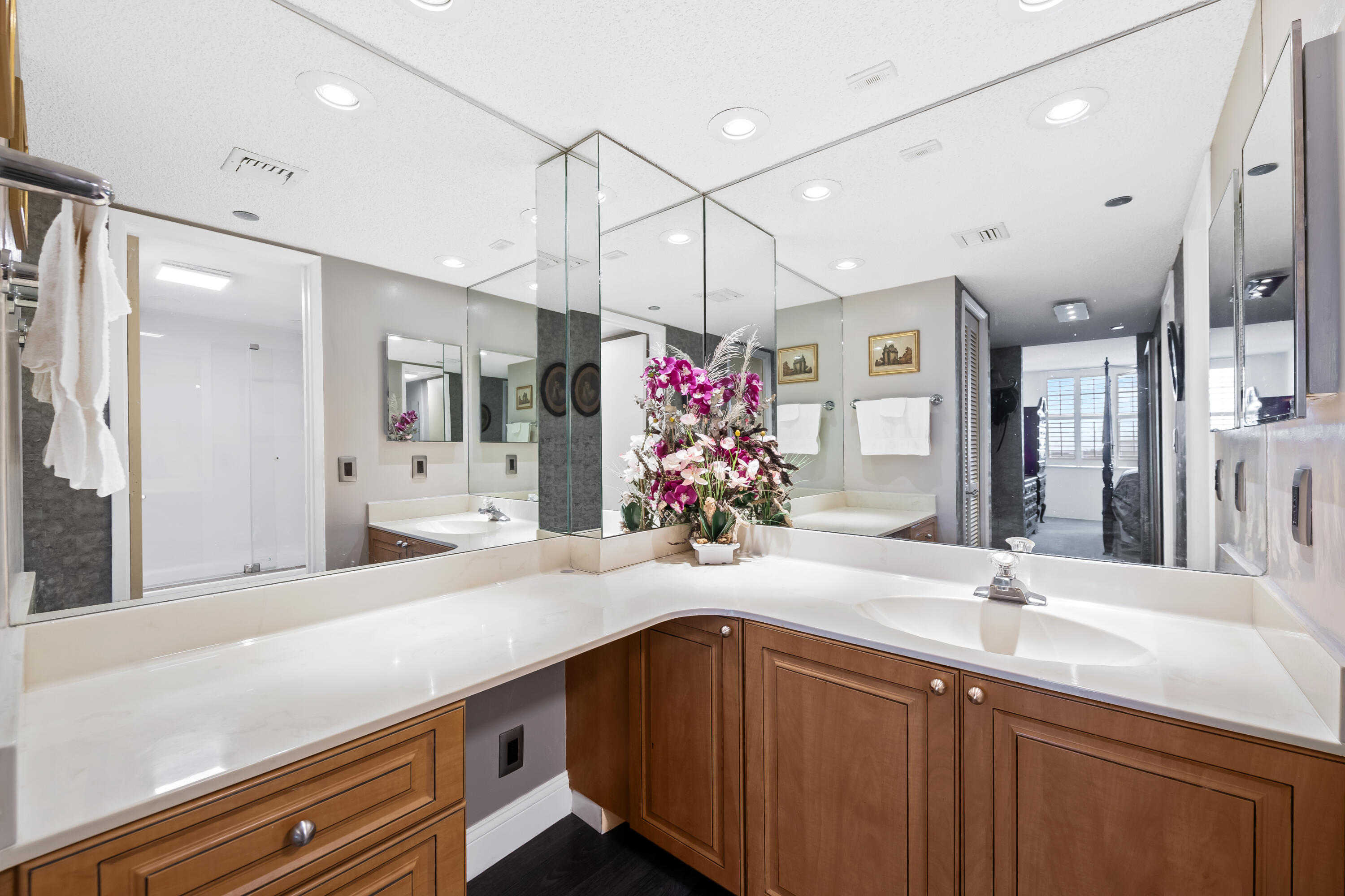 NO 53 PALM-AIRE COUNTRY CLUB - Residential