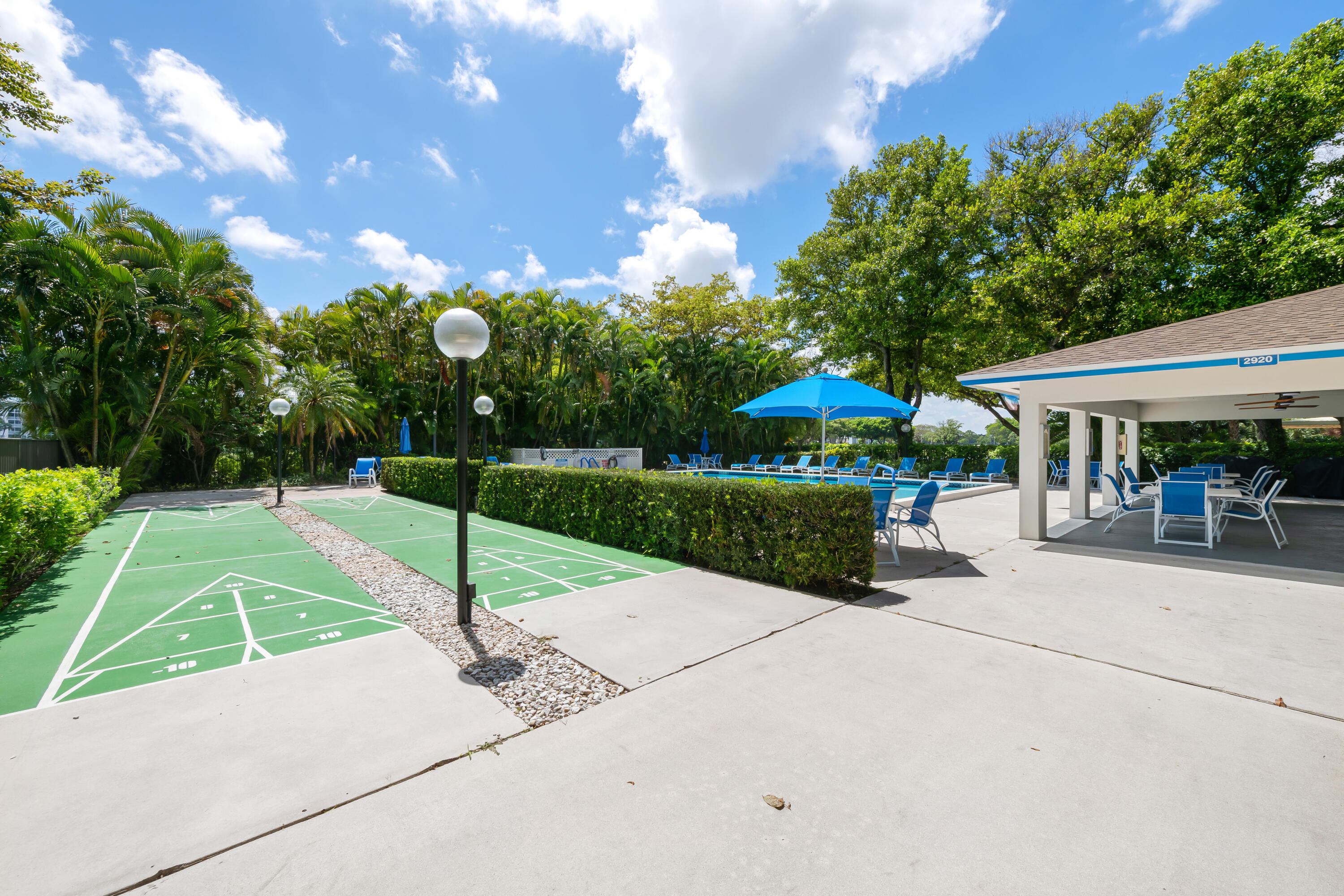 NO 53 PALM-AIRE COUNTRY CLUB - Residential