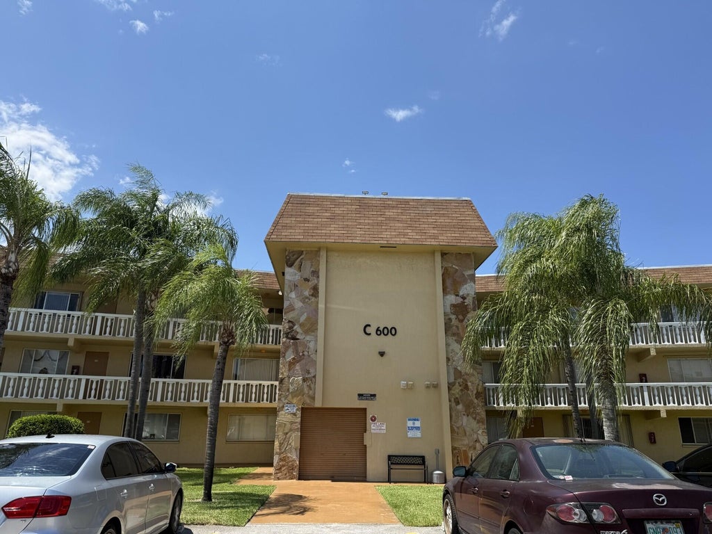 Photo of 600 Village Green Court #121, Palm Springs, FL 33461 (MLS # B26046391)