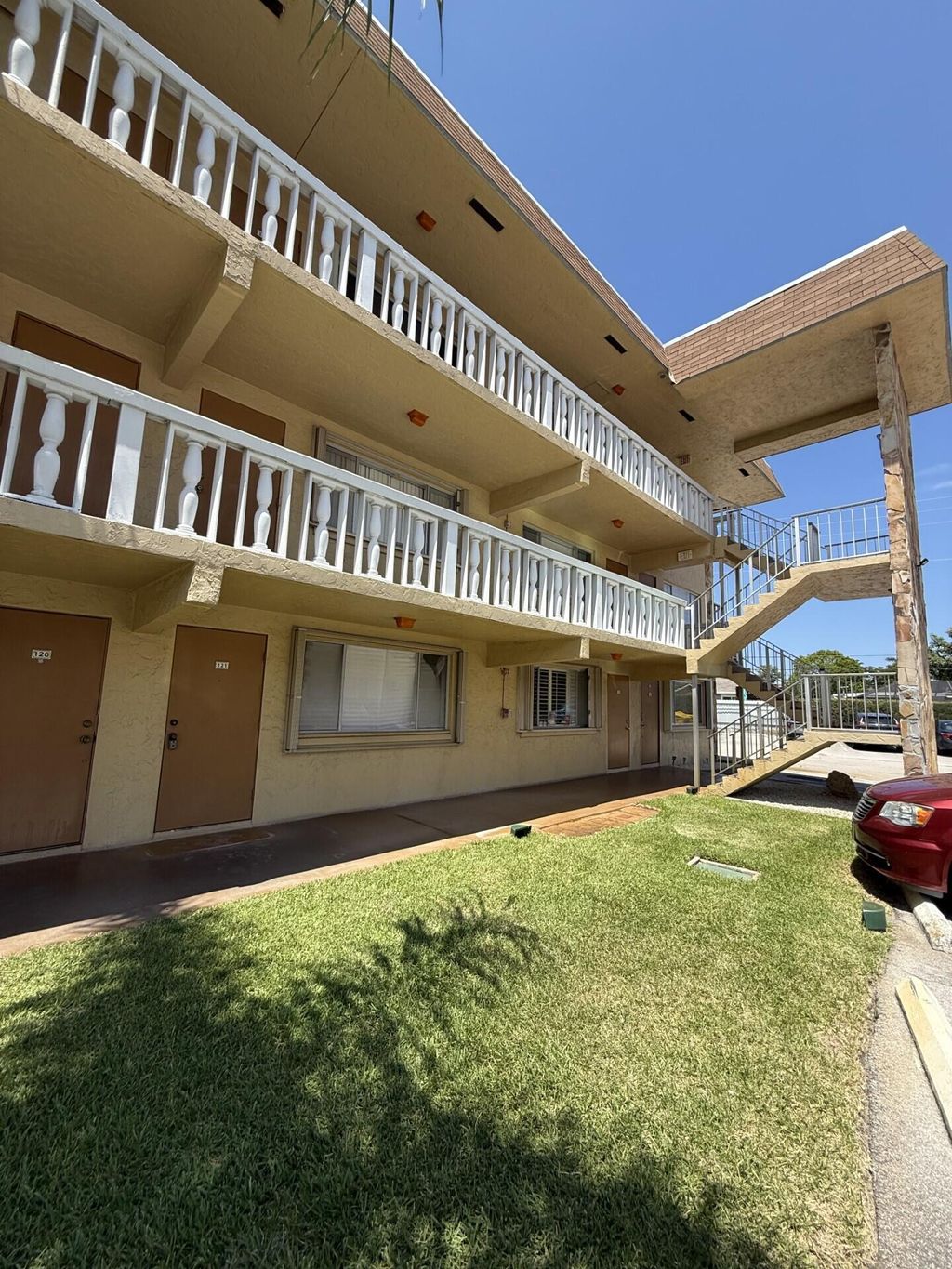 Photo of 600 Village Green Court #121, Palm Springs, FL 33461 (MLS # B26046391)