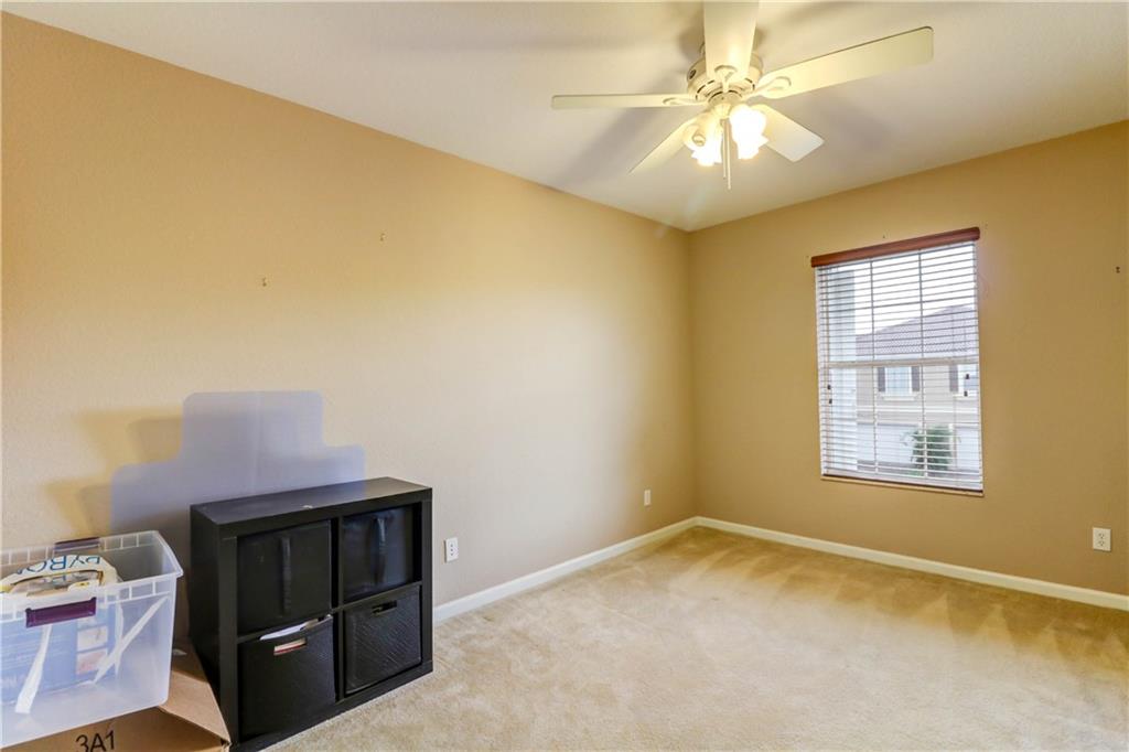 VERONA PALMS - Residential