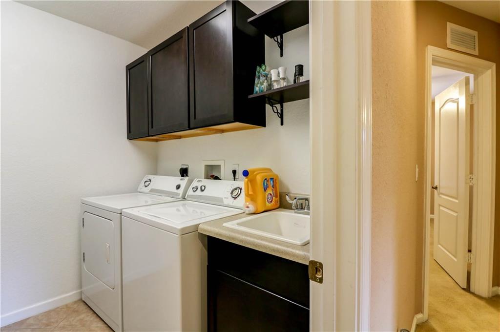 VERONA PALMS - Residential