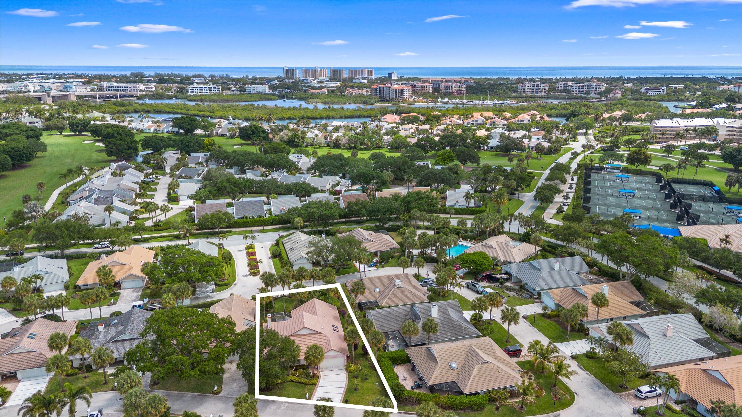 CROSSWINDS AT JONATHANS LANDING - Residential