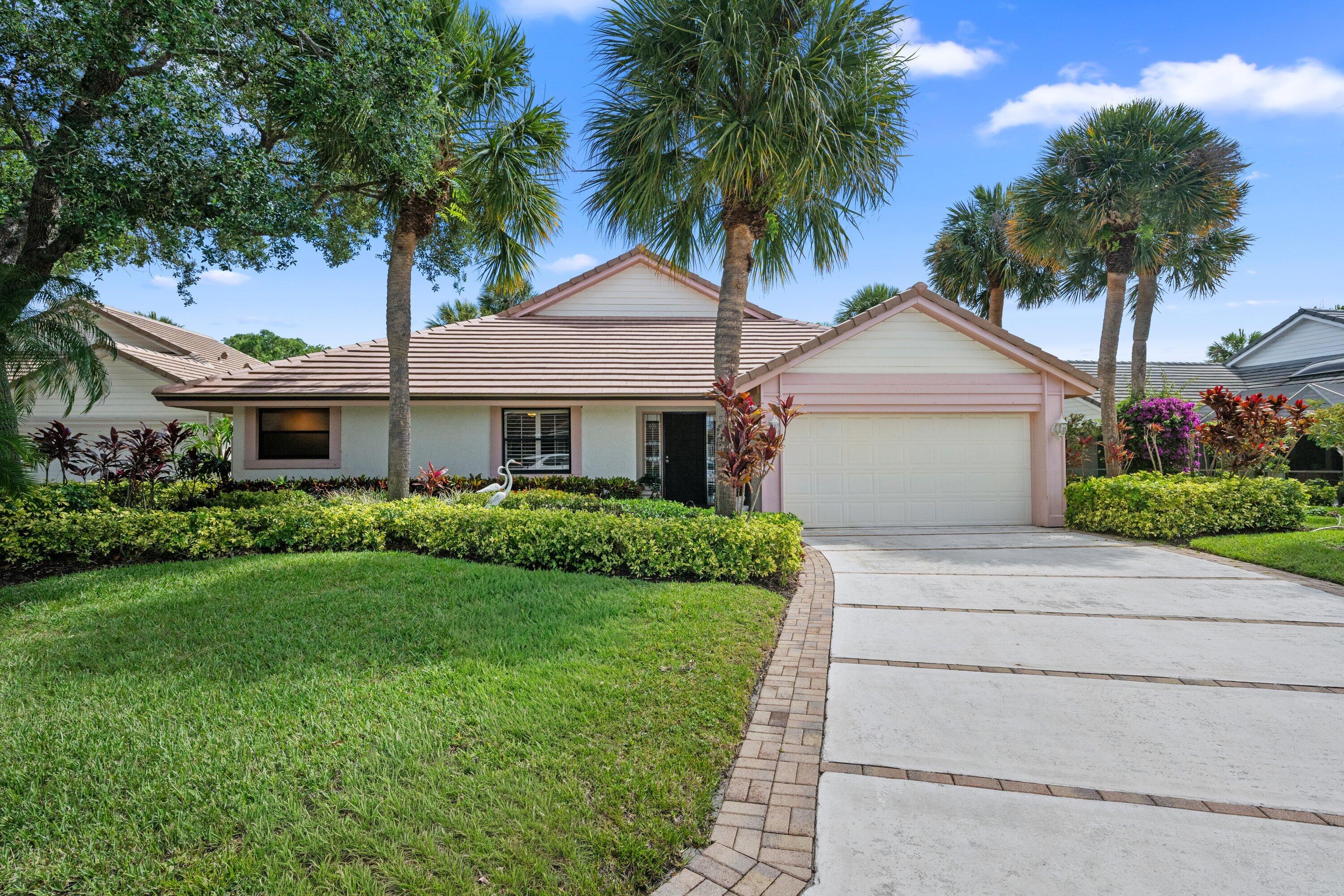 CROSSWINDS AT JONATHANS LANDING - Residential
