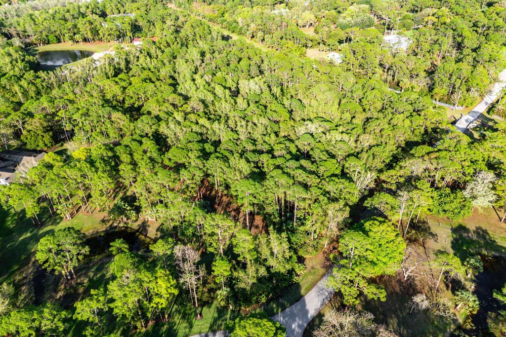 Photo of 0 Mallard Creek Drive, Palm Beach Gardens, FL 33418 (MLS # B26005694)