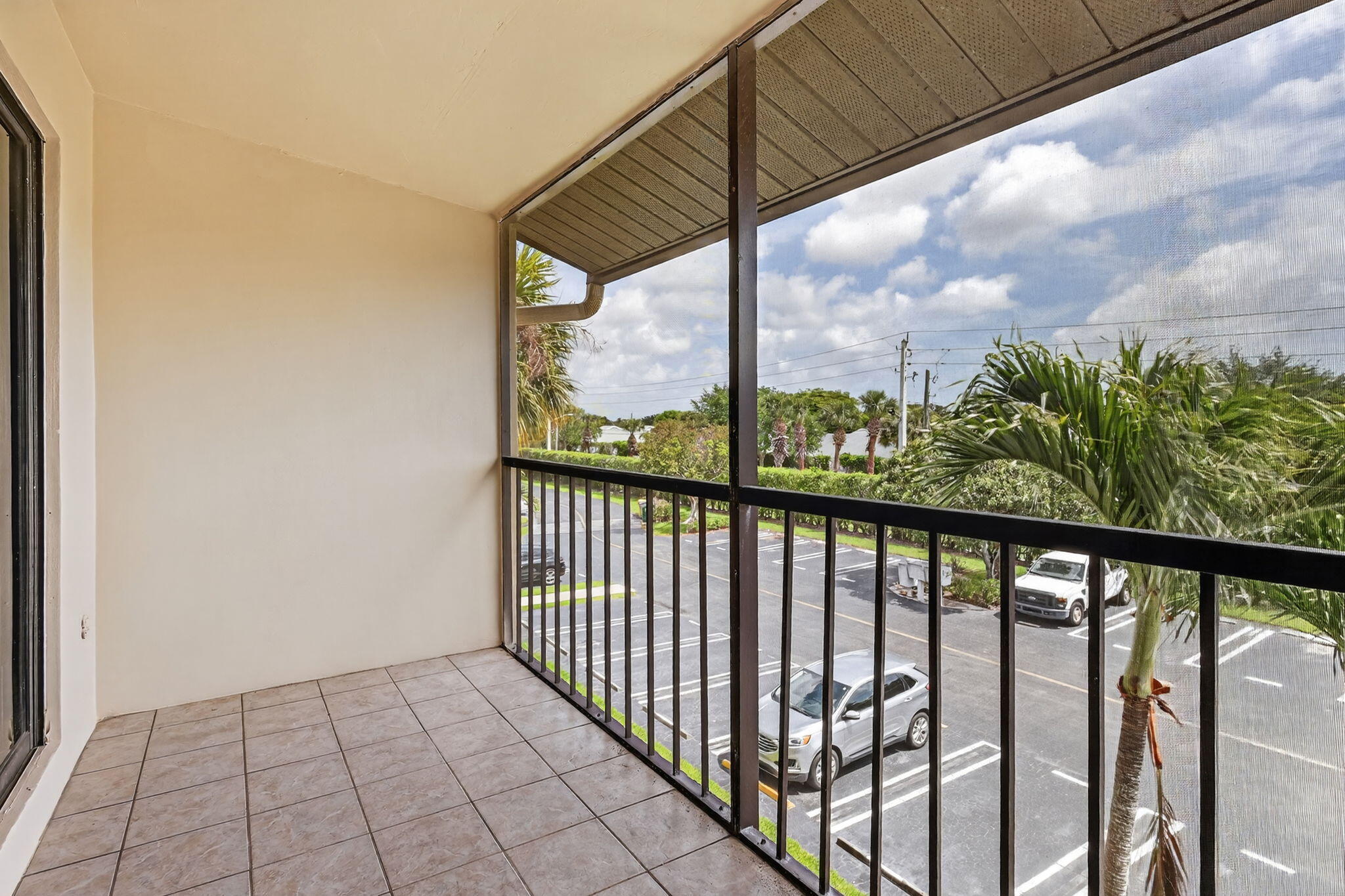 PINE RIDGE NORTH II CONDO - Residential