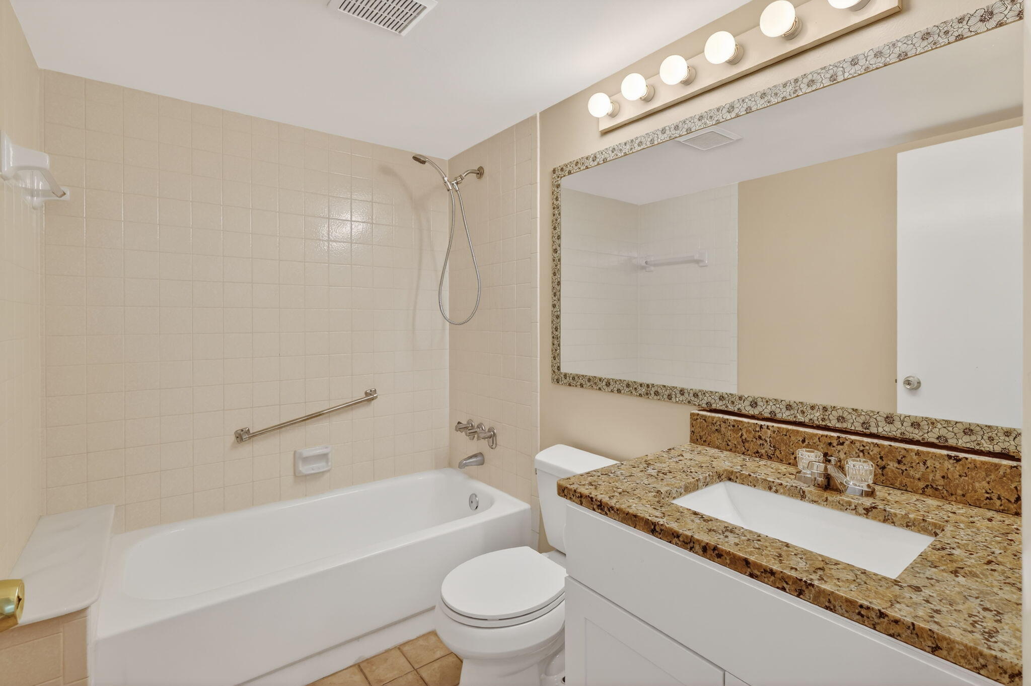 PINE RIDGE NORTH II CONDO - Residential