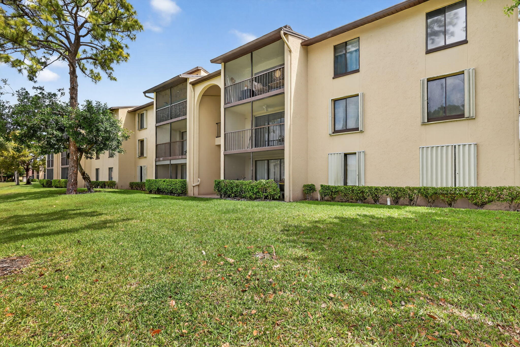 PINE RIDGE NORTH II CONDO - Residential