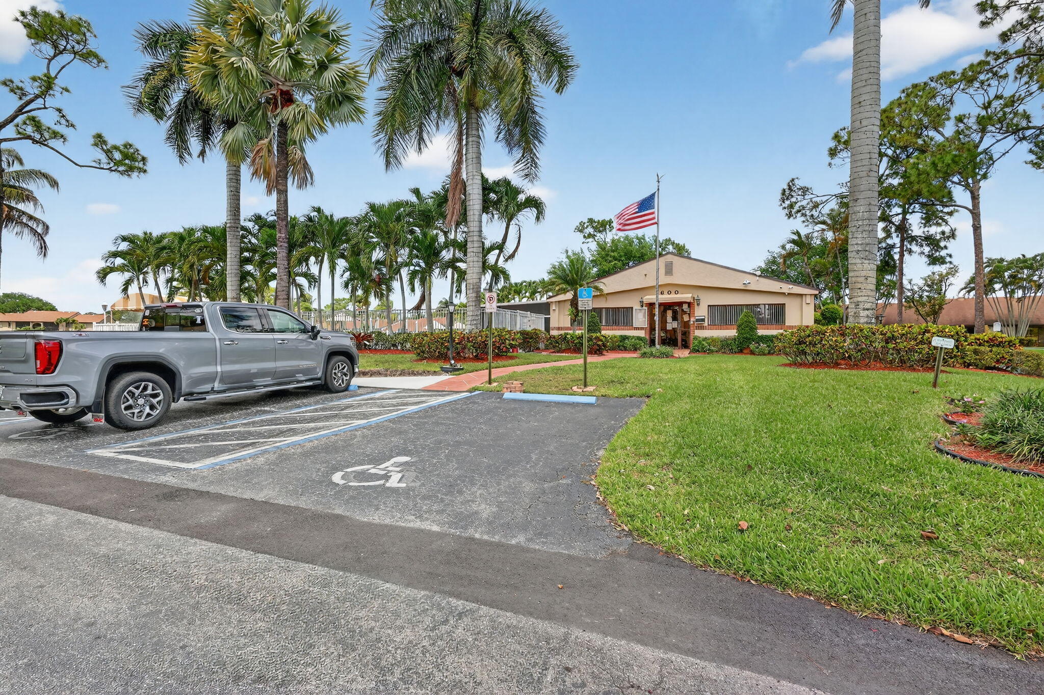 PINE RIDGE NORTH II CONDO - Residential