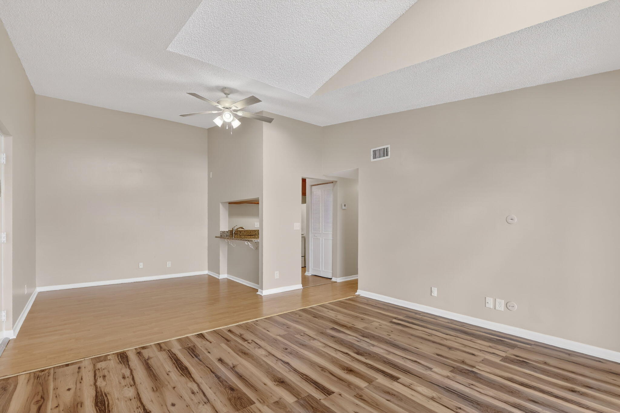 PINE RIDGE NORTH II CONDO - Residential