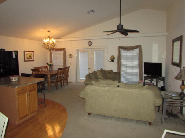 ROCKRIDGE SUB UNIT 1 - Residential