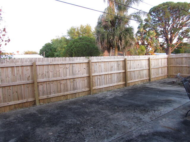 ROCKRIDGE SUB UNIT 1 - Residential