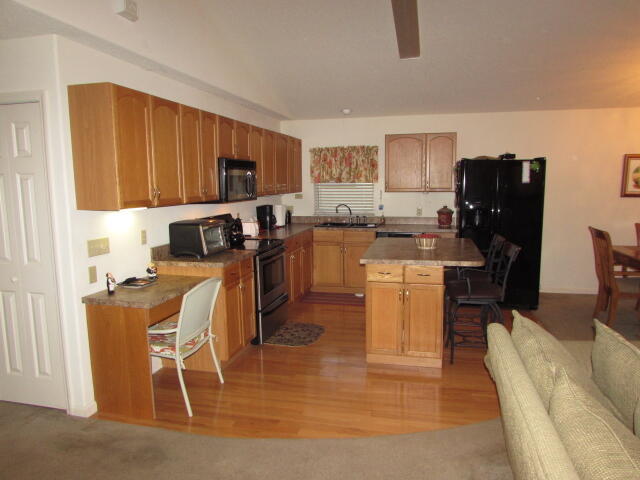 ROCKRIDGE SUB UNIT 1 - Residential