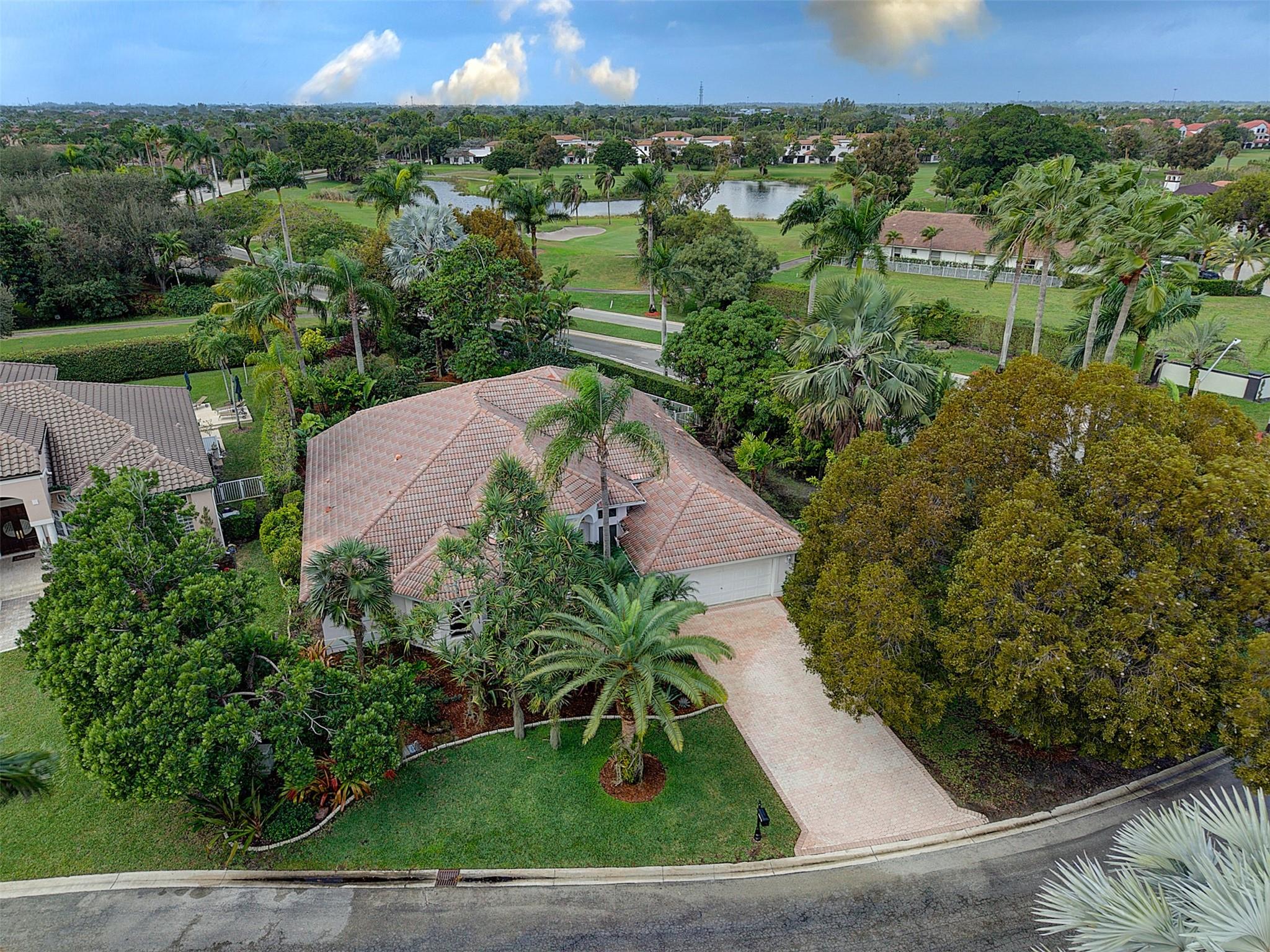 Hollywood Lakes Country C - Residential Lease