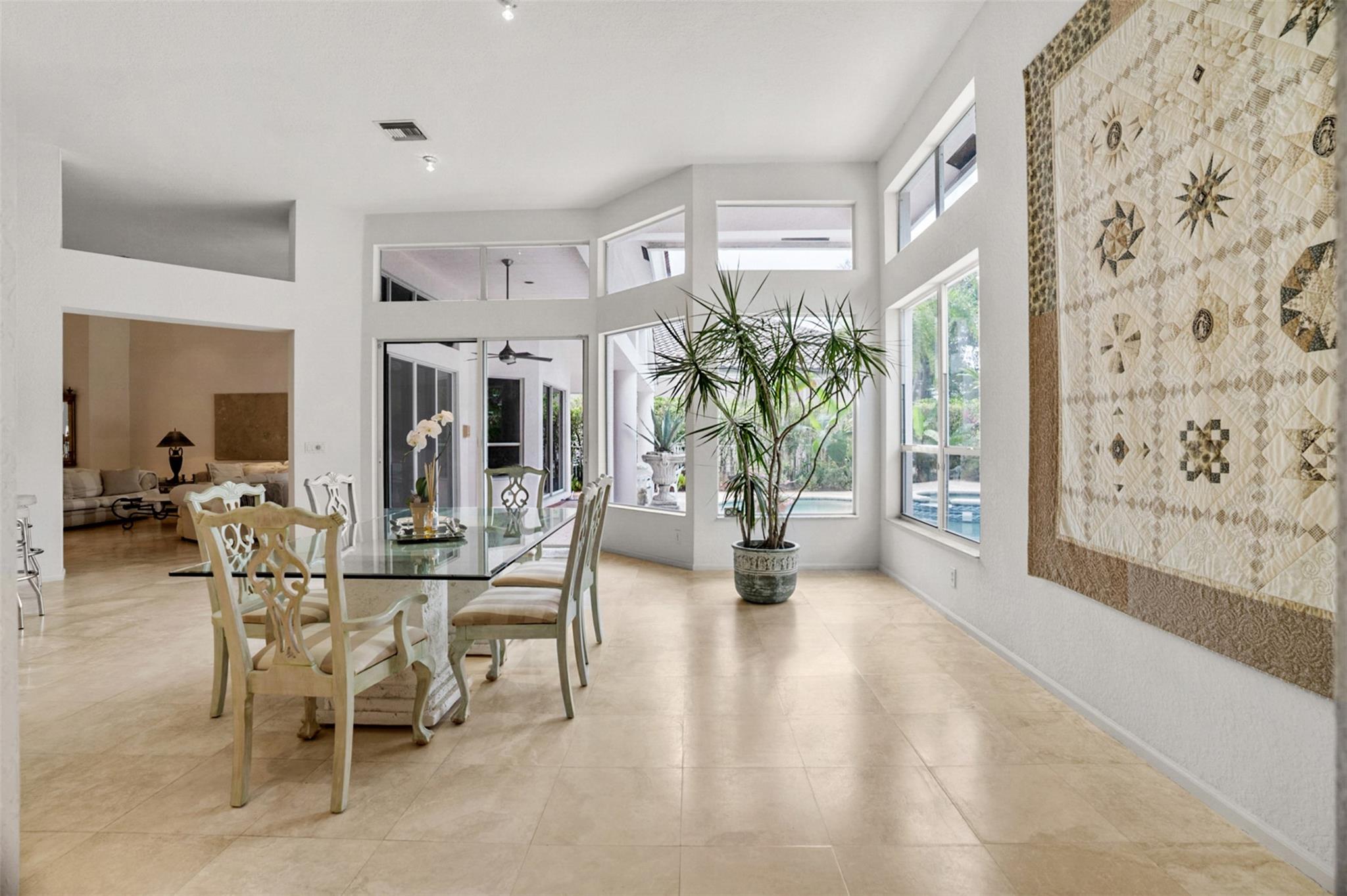 Hollywood Lakes Country C - Residential Lease