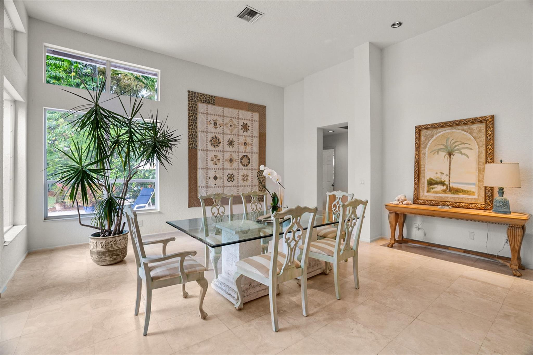 Hollywood Lakes Country C - Residential Lease