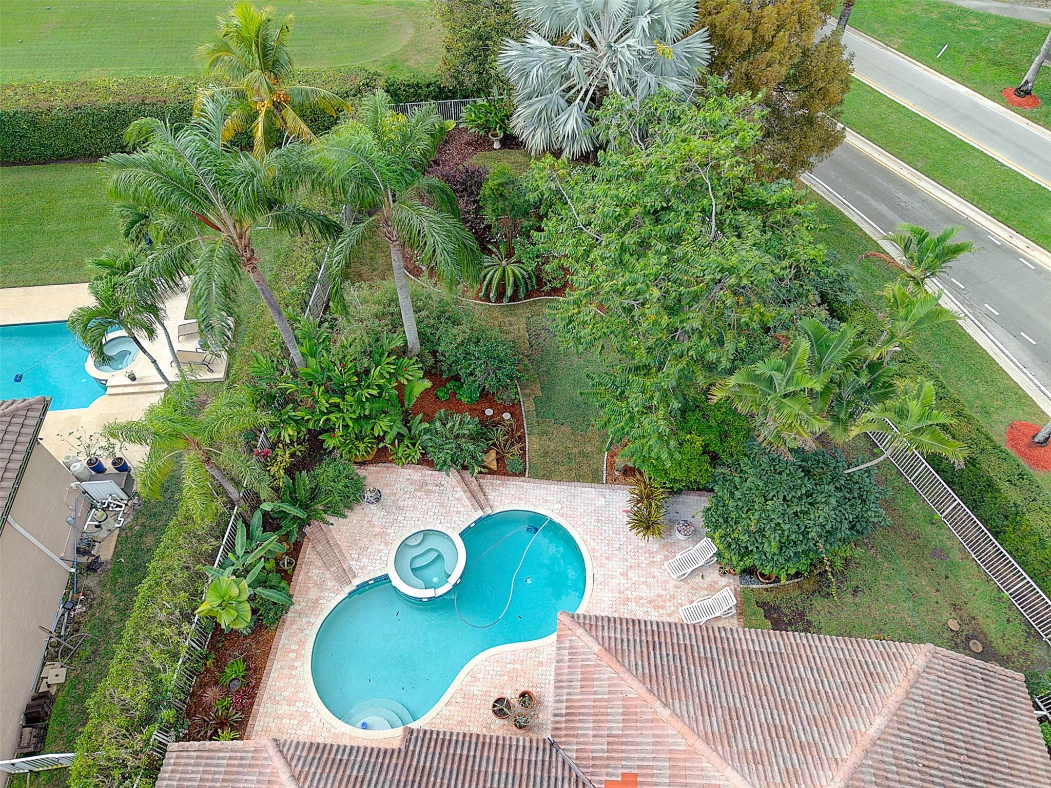 Hollywood Lakes Country C - Residential Lease