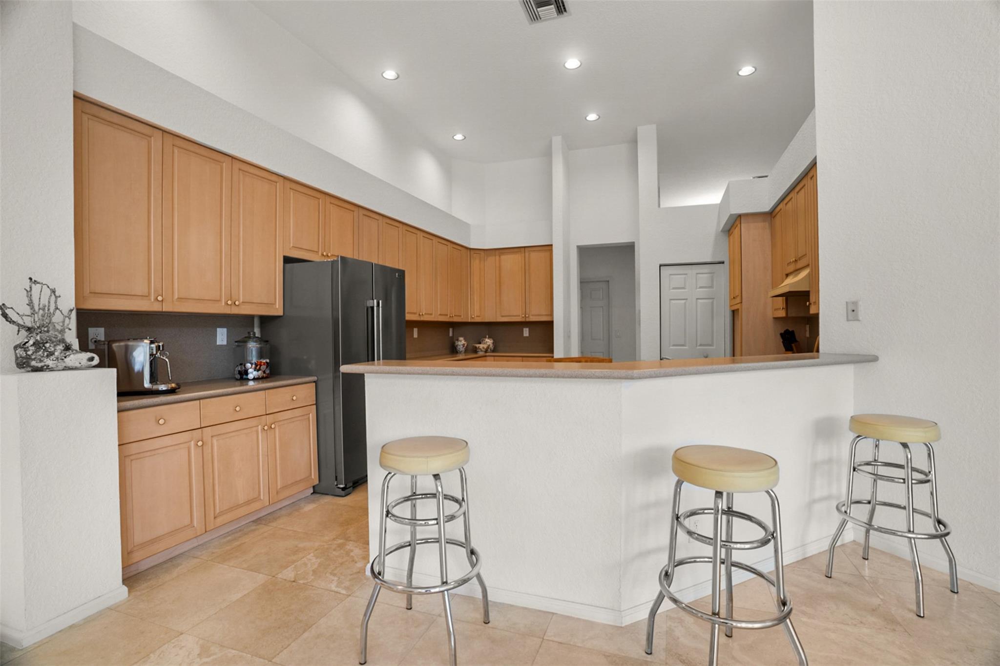 Hollywood Lakes Country C - Residential Lease