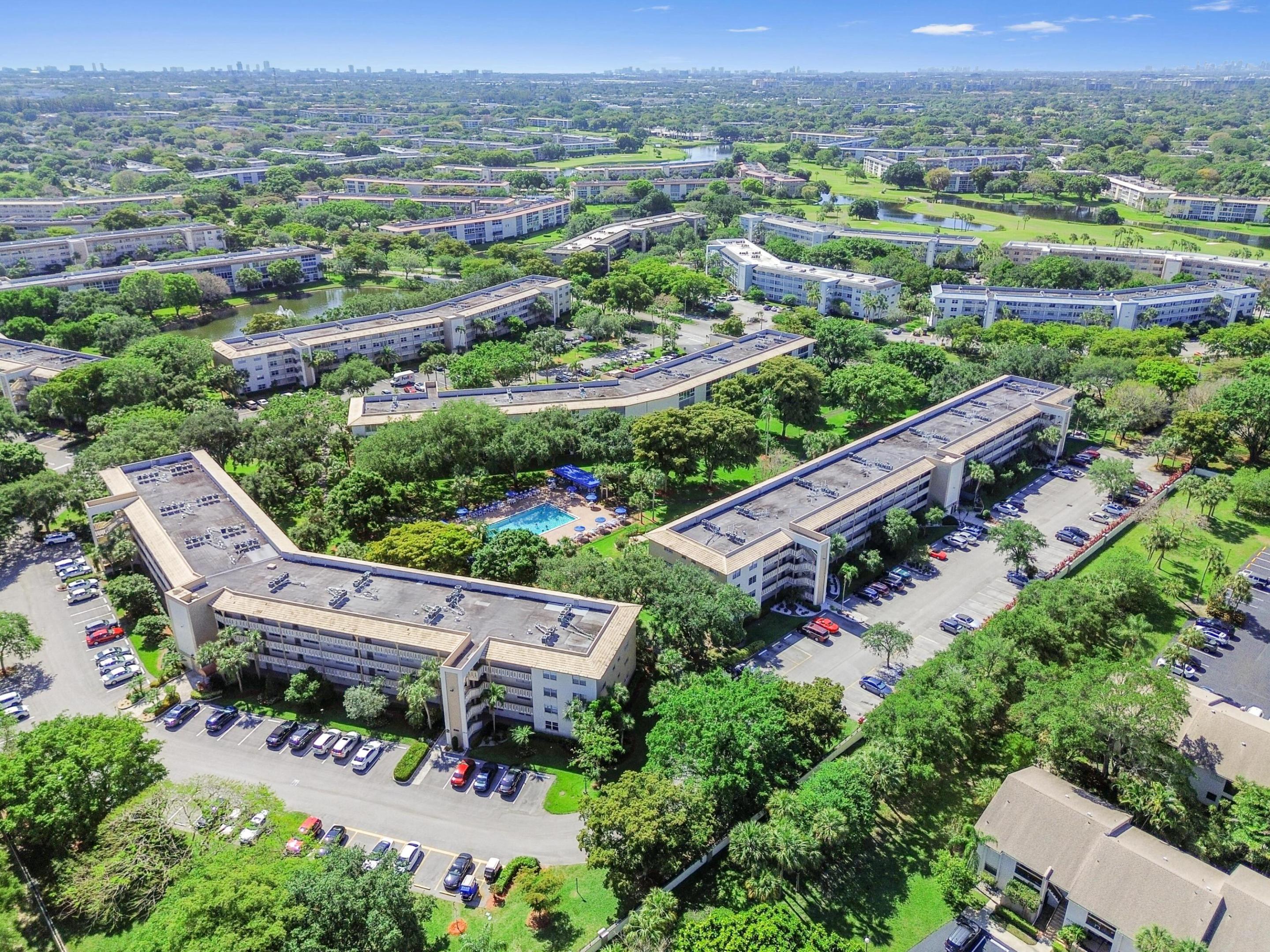 LUCAYA VILLAGE 1-C CONDO - Residential
