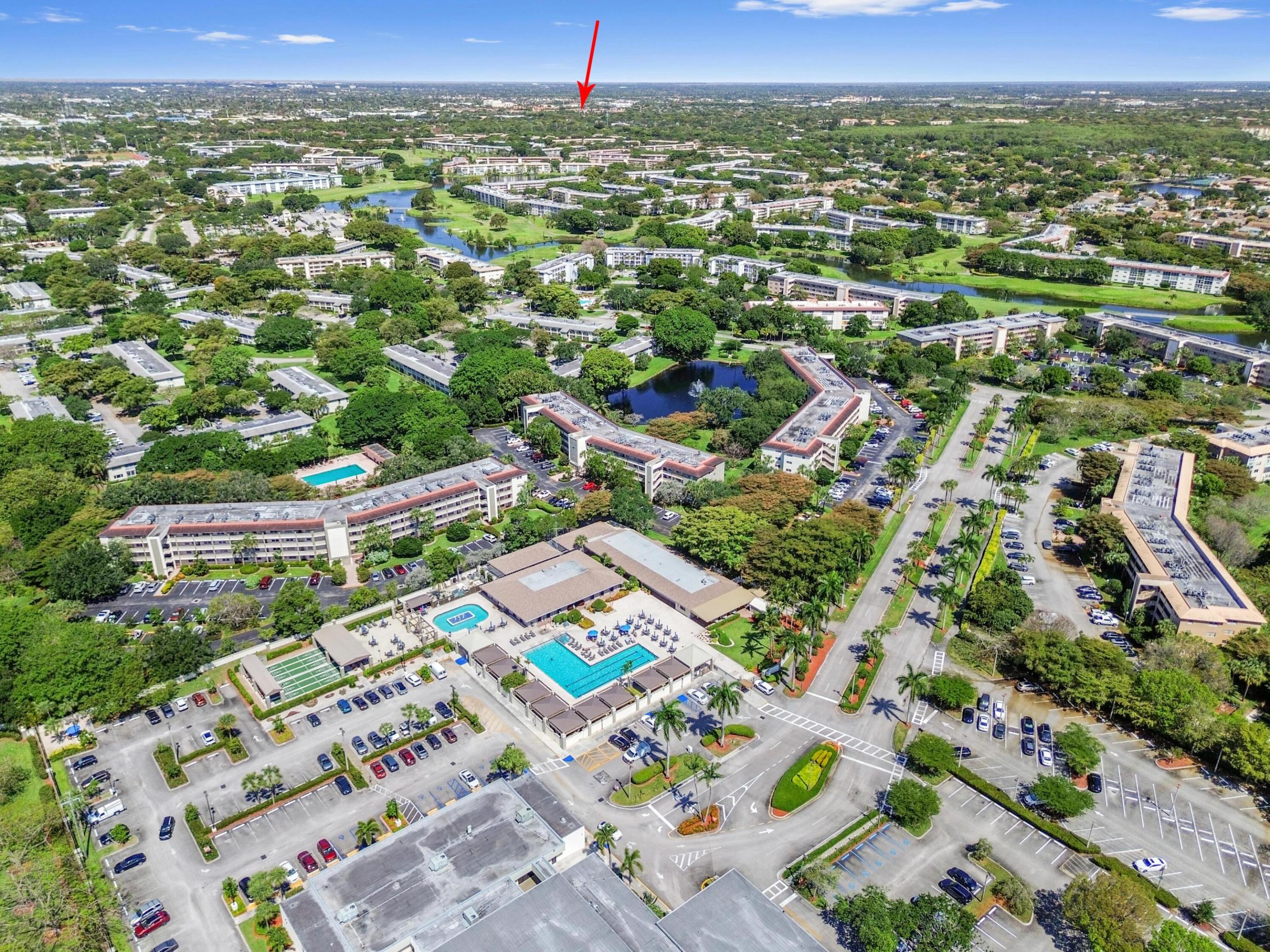 LUCAYA VILLAGE 1-C CONDO - Residential