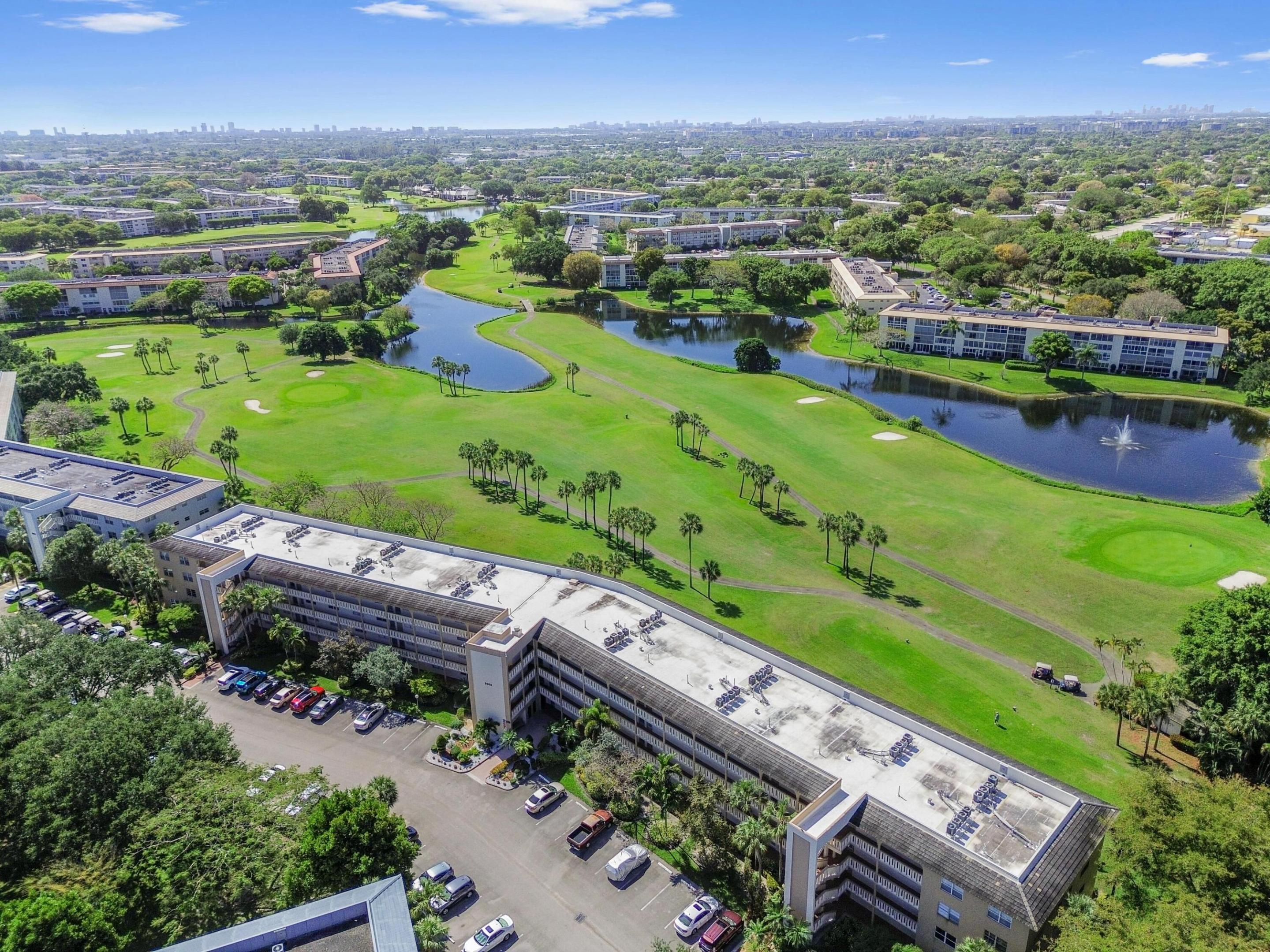 LUCAYA VILLAGE 1-C CONDO - Residential