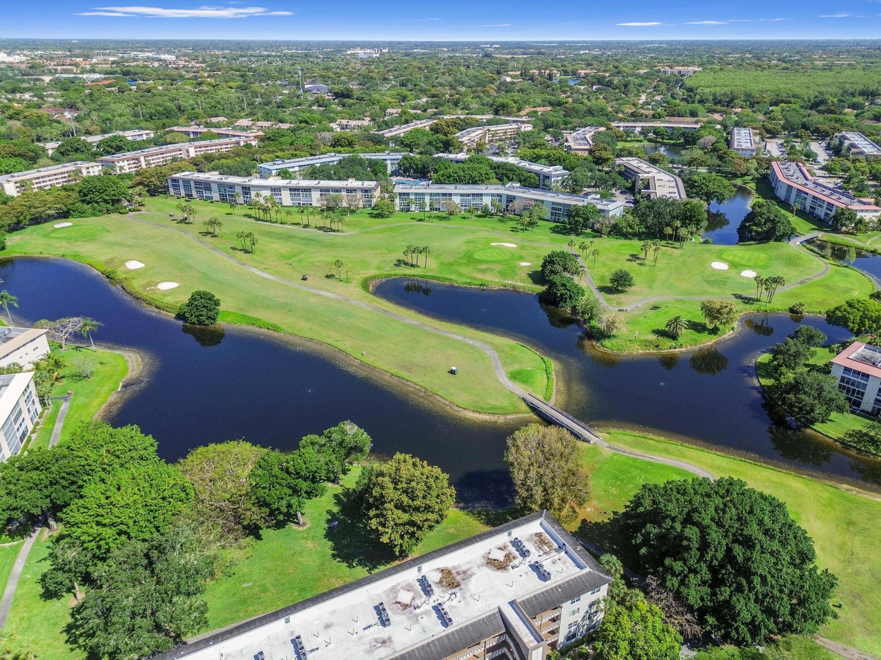 LUCAYA VILLAGE 1-C CONDO - Residential