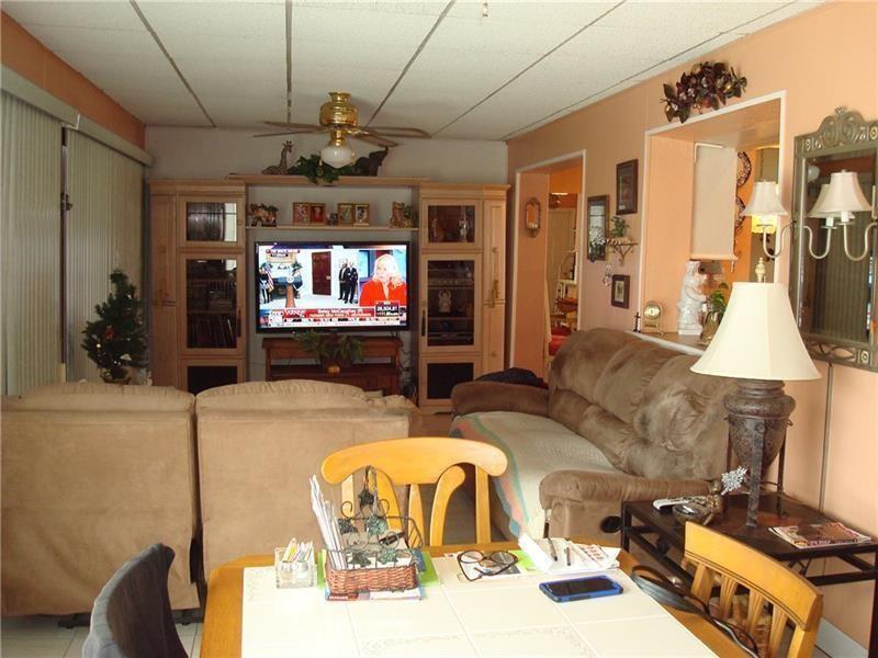 Mainlands Of Tamarac Lake - Residential