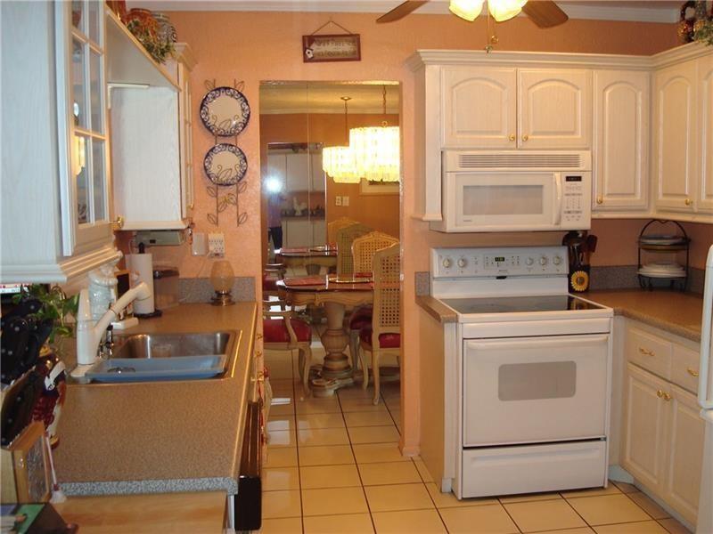 Mainlands Of Tamarac Lake - Residential