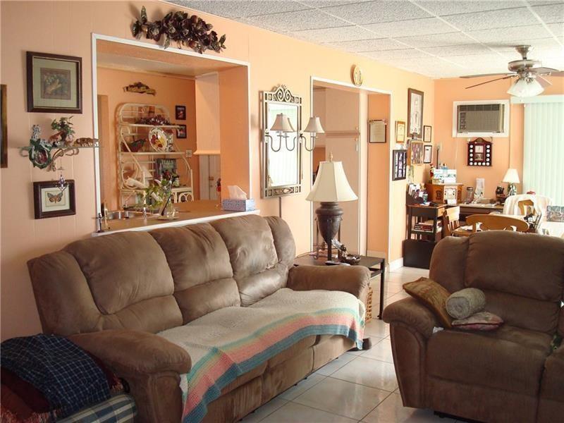 Mainlands Of Tamarac Lake - Residential