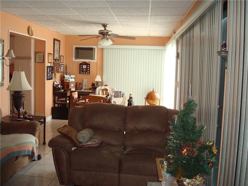 Mainlands Of Tamarac Lake - Residential