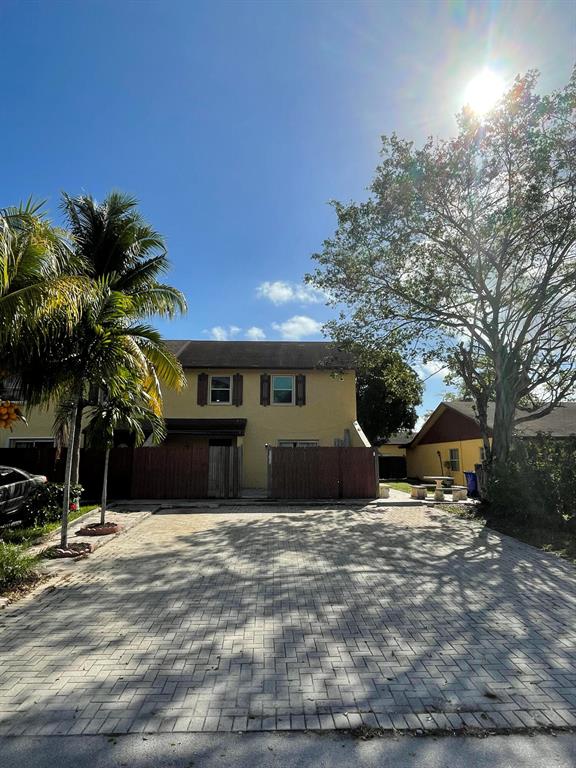 .LOOKING FOR A TENANT WHO WILL HAVE PRIDE OF RESIDENCY AND WHO WILL MAINTAIN THE HOUSE AS THEIR OWN. Finally, a home to fit your whole family including five full bedrooms and three FULL bathrooms. One bedroom and full bathroom down with four full bedrooms and two bathrooms upstairs. Largest yard in the community with a 6-car driveway and a beautiful, covered patio with included ''summer kitchen'' for outdoor entertainment. Newly painted interior. Home has complete impact windows throughout. Maximum number of tenants allowed along with no sub-letting out rooms per HOA. Tenant responsible for electric, water, internet, cable and lawncare.