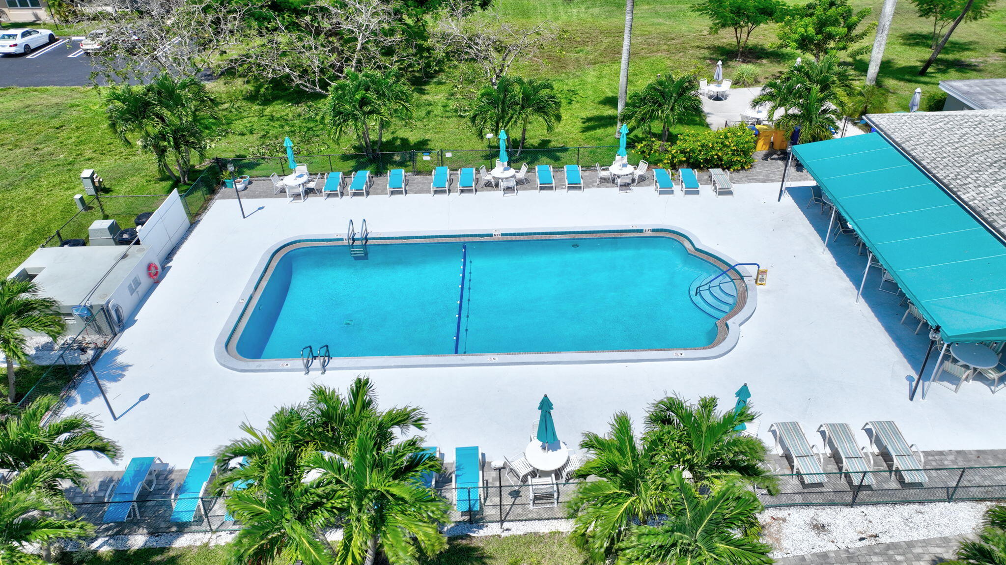 HIGH POINT OF DELRAY BEACH CONDO SEC III - Residential