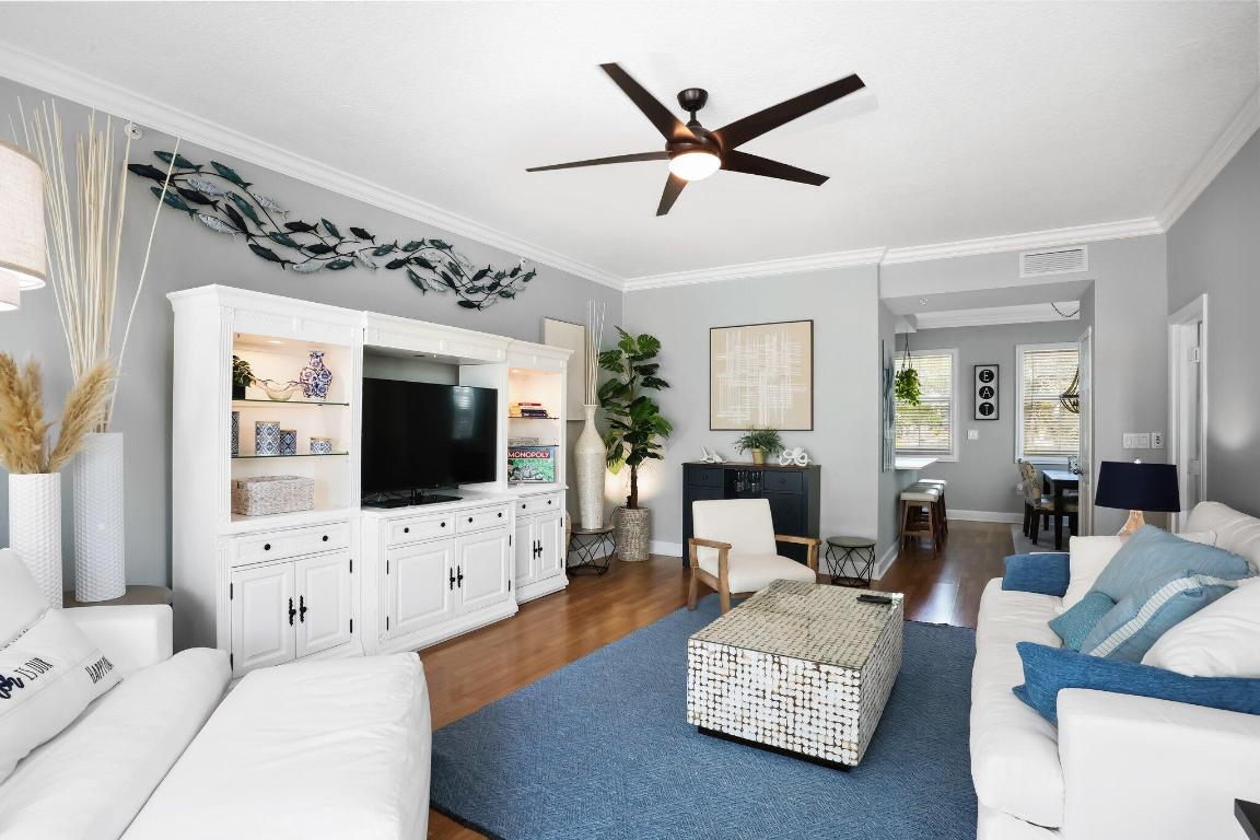 MOORINGS AT LANTANA TOWNHOUSES CONDO - Residential Lease