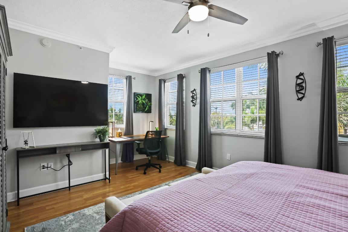 MOORINGS AT LANTANA TOWNHOUSES CONDO - Residential Lease