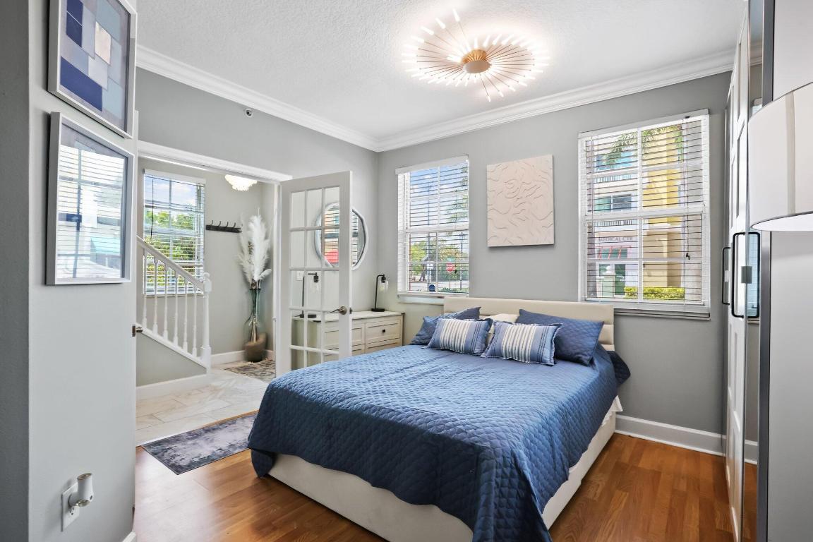 MOORINGS AT LANTANA TOWNHOUSES CONDO - Residential Lease