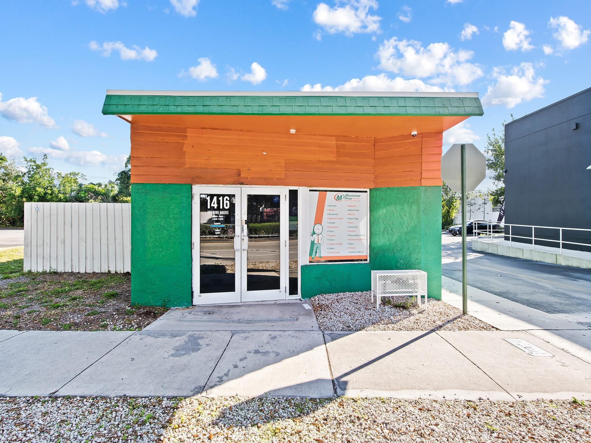 This freestanding retail/office building on N.E. 4th Avenue in Fort Lauderdale’s Studio City neighborhood is perfectly positioned between Flagler Village and Wilton Manors—two of the city’s fastest-growing areas. The location offers excellent signage opportunities along a high-traffic corridor, maximizing visibility for your business. Surrounded by popular spots like Maji, Wilton Wings, Decades, Blu Flamingo, and Magnolia Cafe, it benefits from a vibrant commercial environment. The property features a private outdoor area ideal for events or creative use, and free onsite parking ensures convenient access for both customers and employees. With over $1 billion in planned development nearby, this is a prime opportunity in a thriving business and cultural hub.