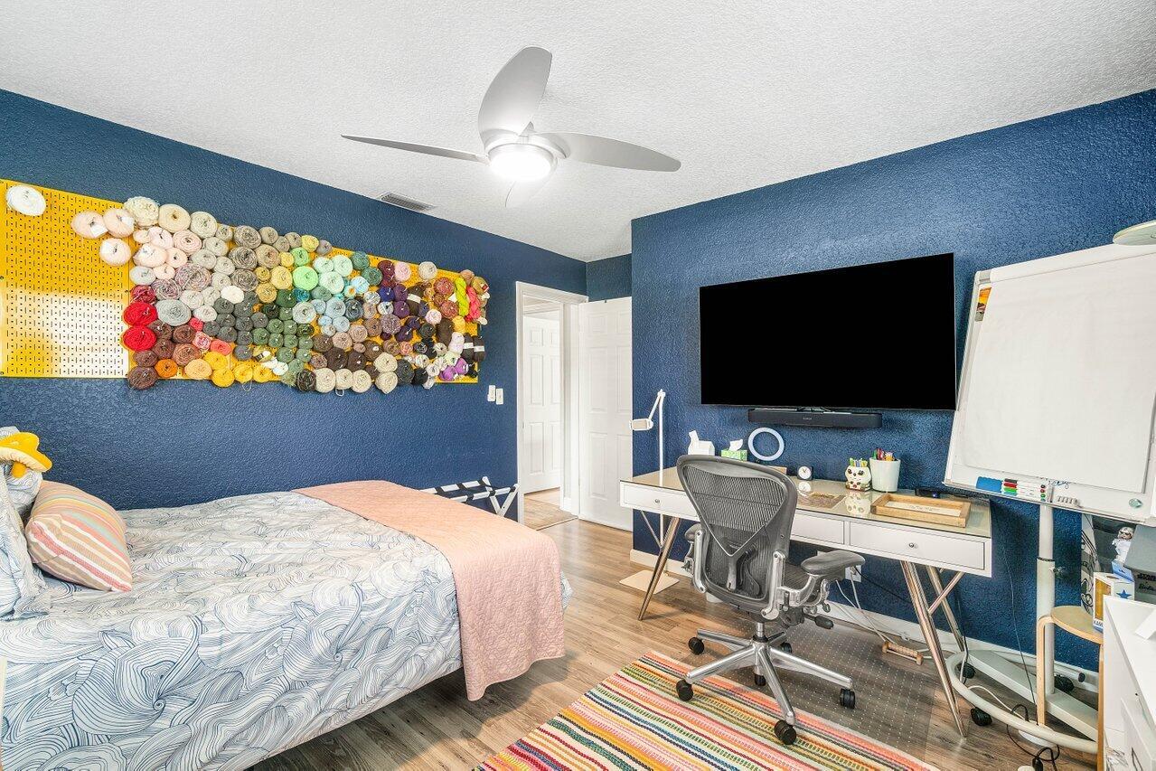 FRANWOOD PINES - Residential