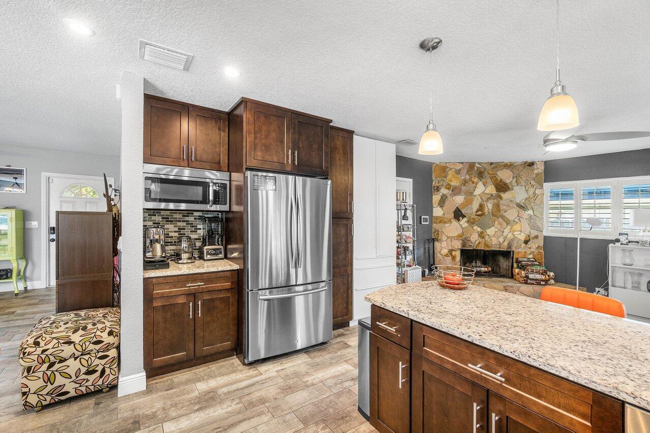 FRANWOOD PINES - Residential