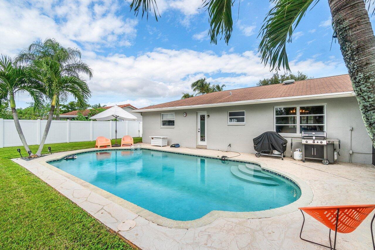 FRANWOOD PINES - Residential